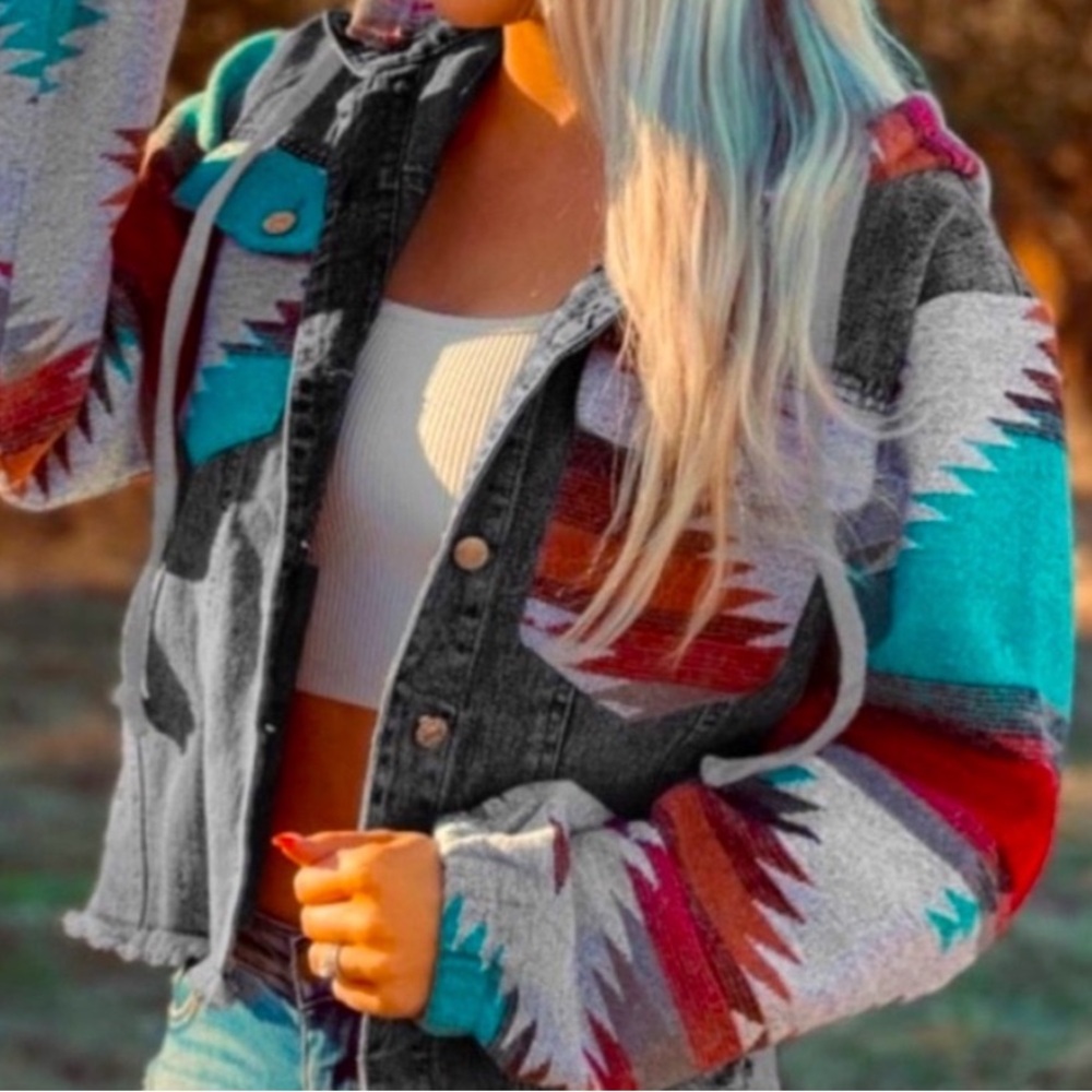 Stylish Multicolor Denim Jacket - image 3